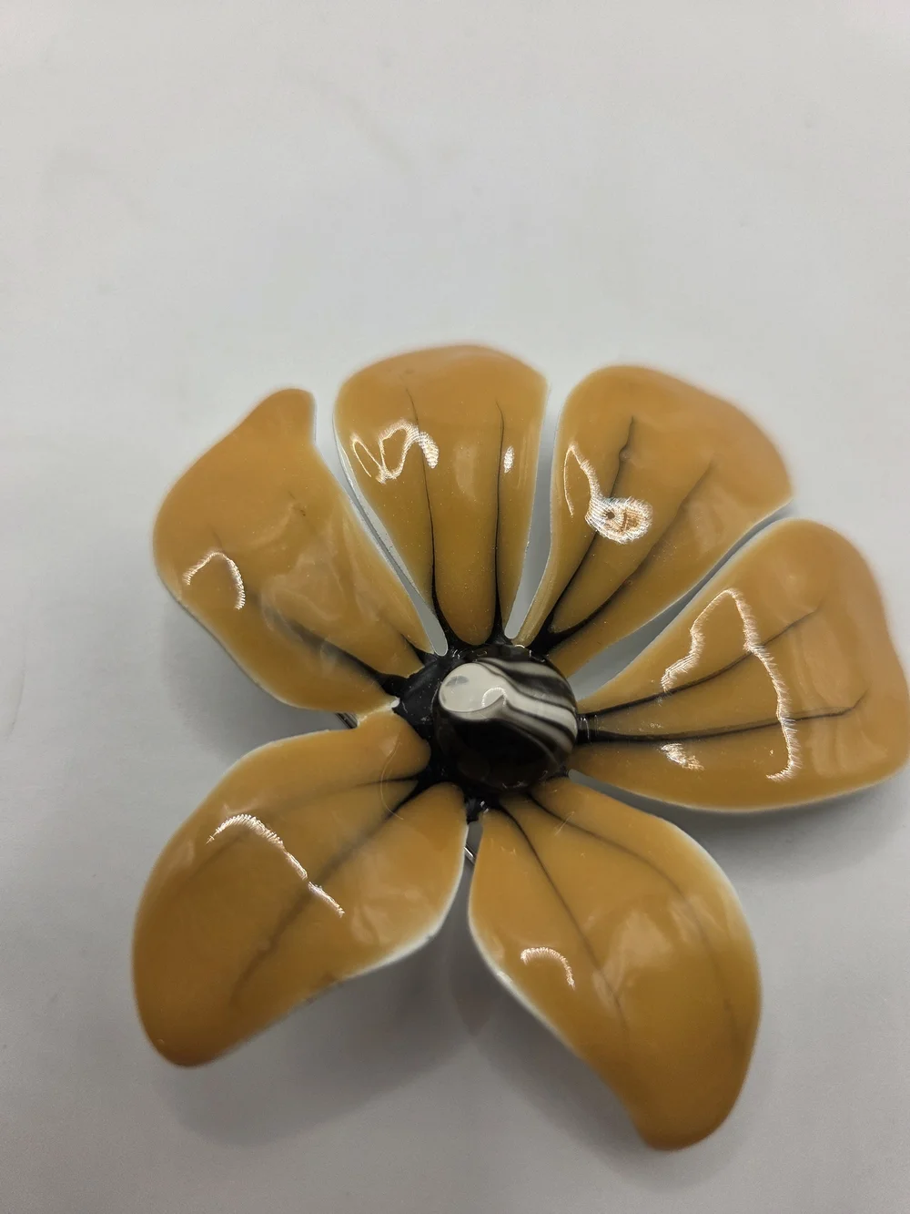 1696. Vintage Yellow Enamel Flower
